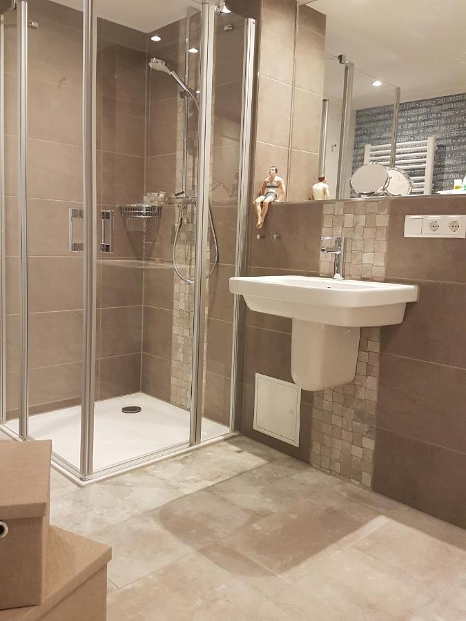 Bernstein Mare Rose Apartment 2 ビューズム エクステリア 写真